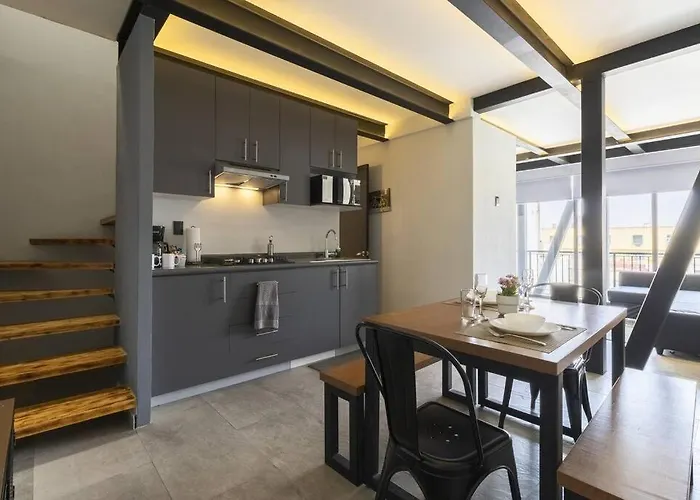 1ph Hidden Gem In Centro Fits 10 Private Terrace Сasa de vacaciones *
